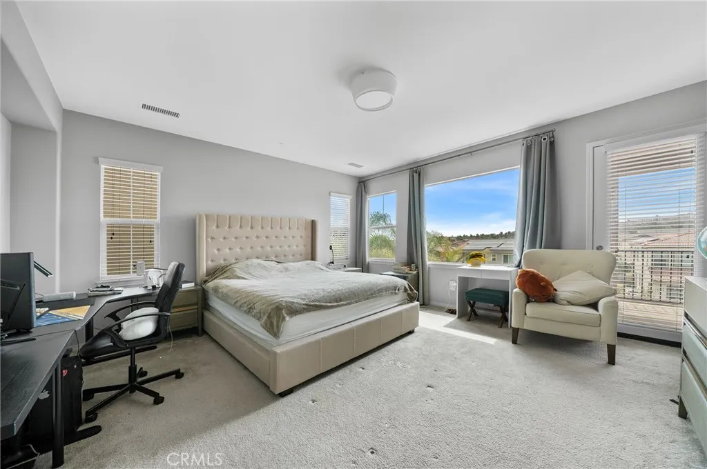 17185 Guarda Dr, Chino Hills, California 91709 home-pic-24